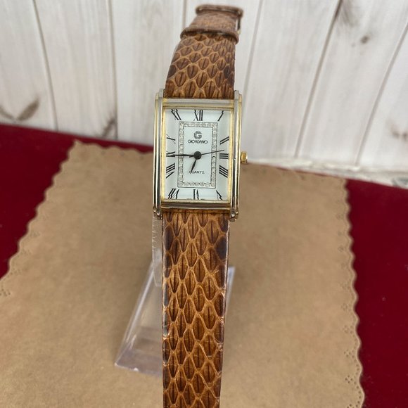 Beautiful Vintage Giordano Tank Style Retro Art Deco Watch - Picture 2 of 7